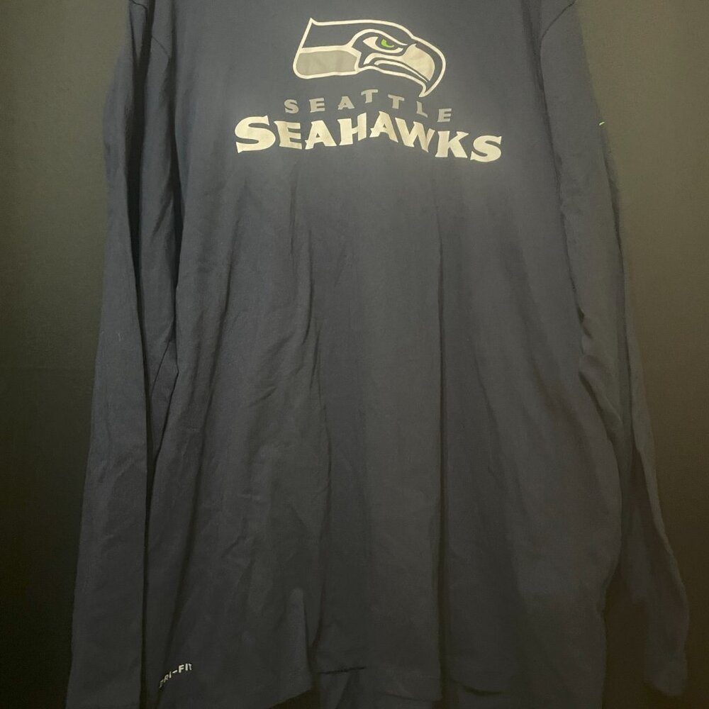 Seattle Seahawks Hoodie – XL – NFL Team Apparel / Nike Tee